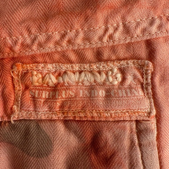 Da-Nang VTG Y2K 100% Silk Embroidered Tie Dye Camo Peach Utility Shorts L - Picture 3 of 12